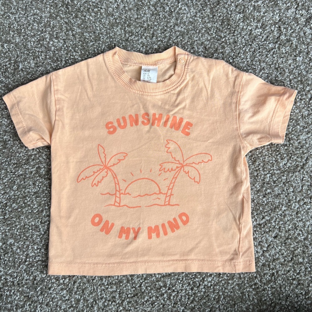 H&M Kids T-Shirt - Peach with Orange Print